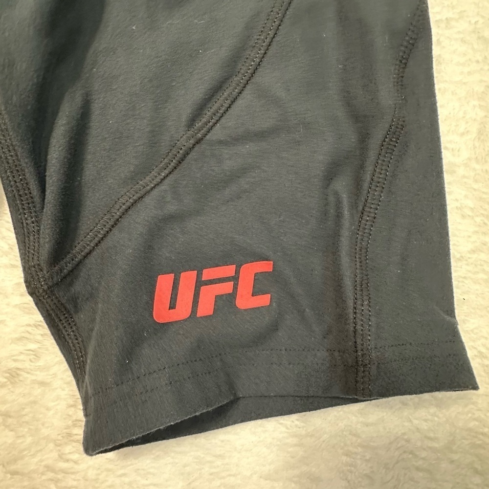 UFC Women's Black Bike Shorts with Red Logo and Side Pockets - Picture 2 of 12